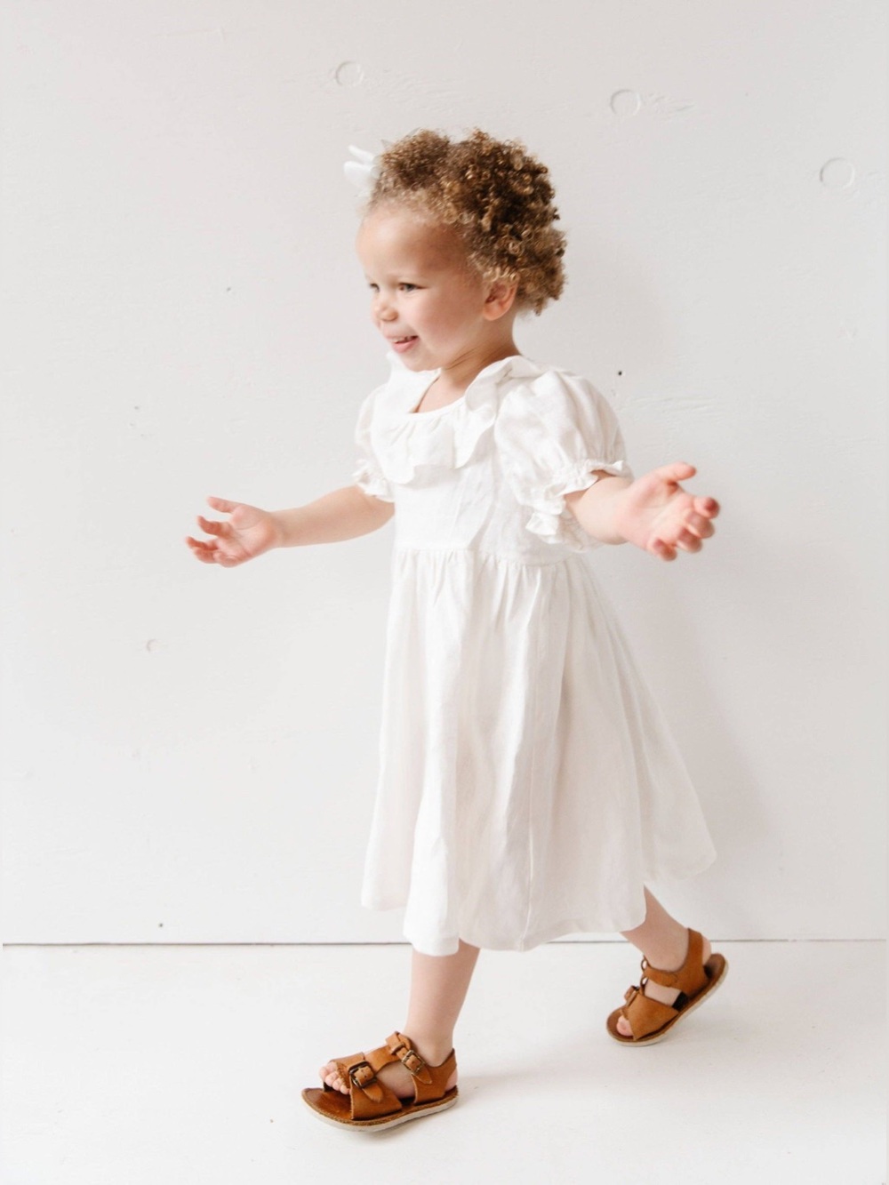 Petite Moss White Polly Dress Linen Girls Toddler size 18-24M EUC